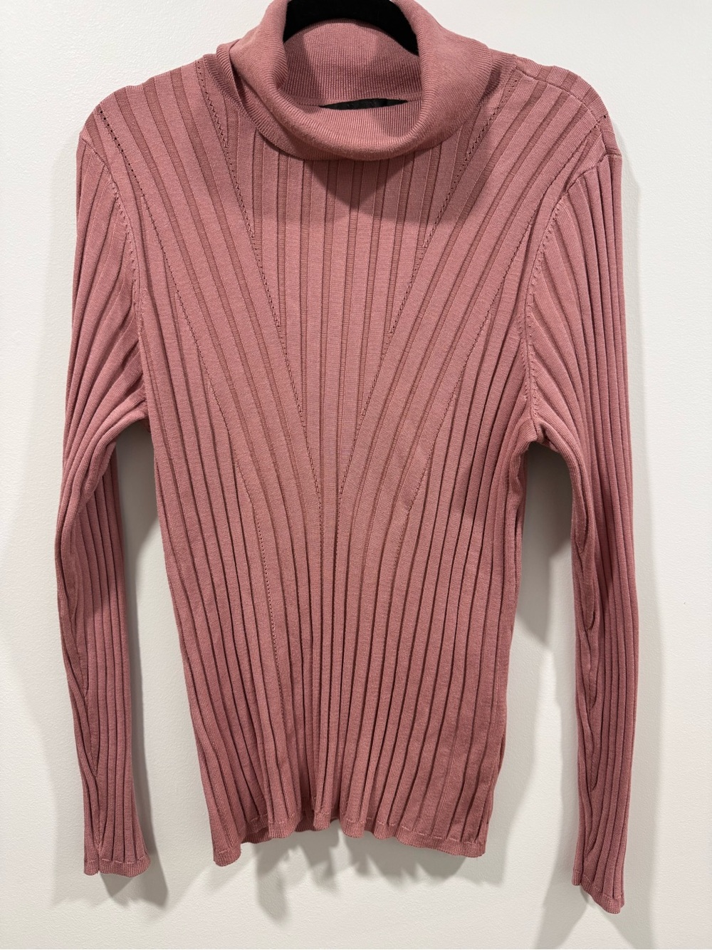 White House Black Market Ribbed Turtleneck Sweater - Rose